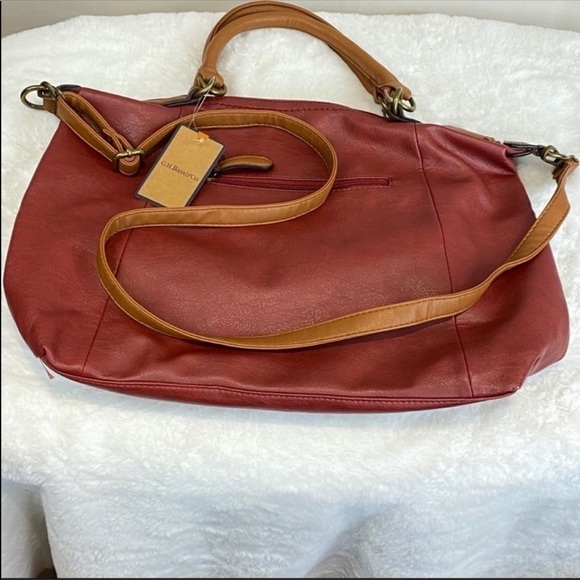 GH Bass Burgundy Faux Leather Purse - Picture 3 of 8